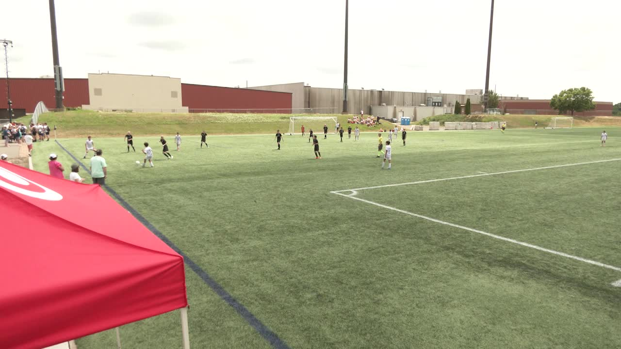 Thumbnail image for USA Cup Soccer Game 27: U14 Boys Silver - Lincoln School (CRI) v. Park Valley United FC Silver